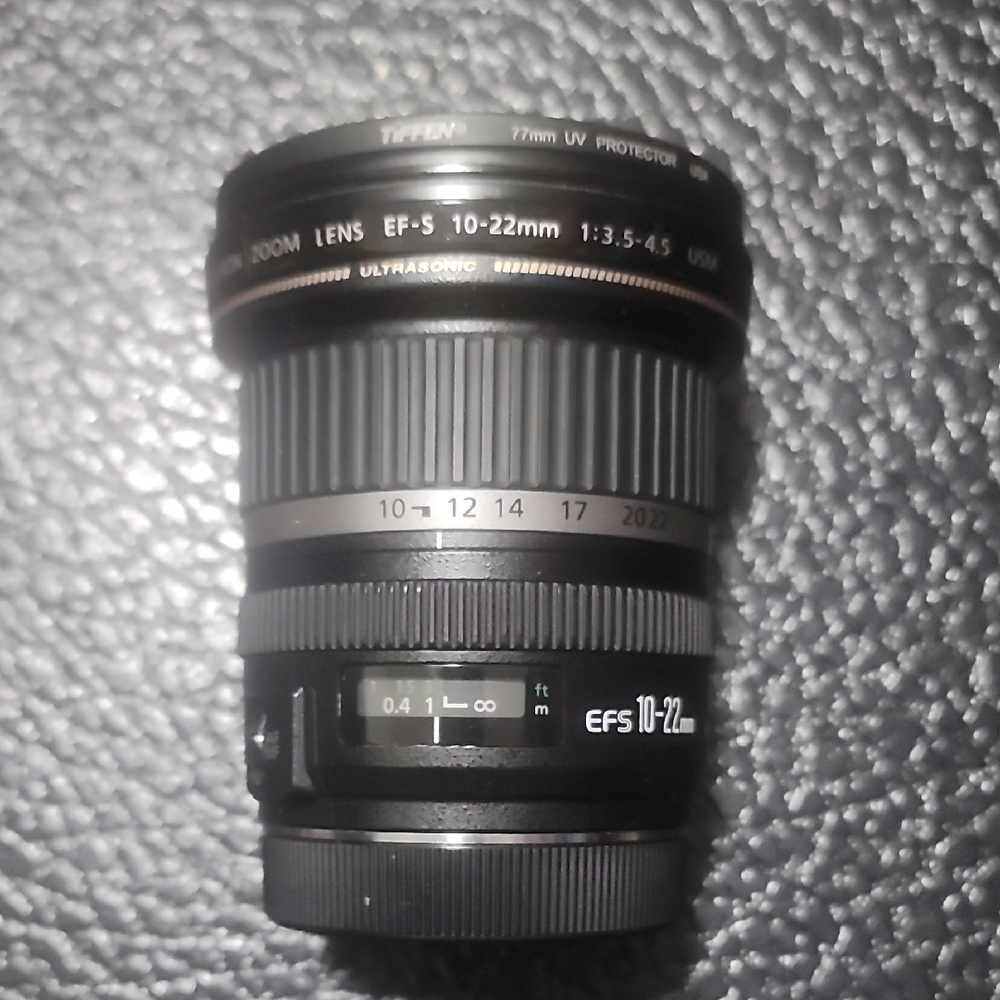 Canon EF-S 10-22mm f/ 3.5-4.5 Black and Gray Ultrasonic Lens